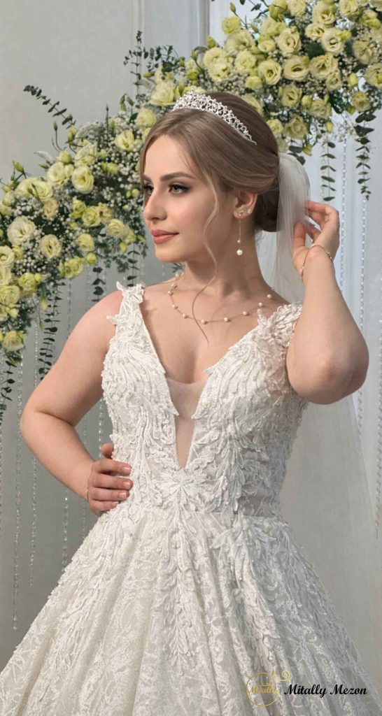 تمام برگی دانتل، یقه هفت باز